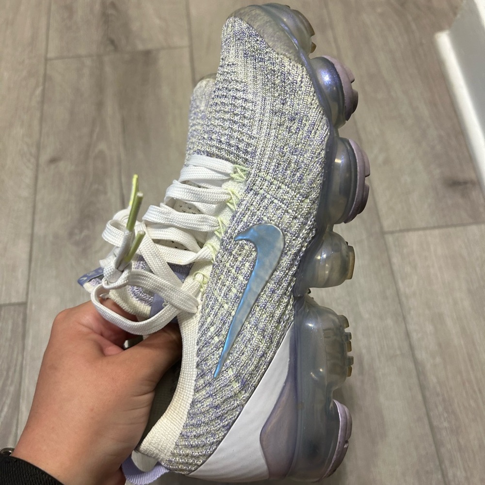 Woman’s Nike Vapor Max